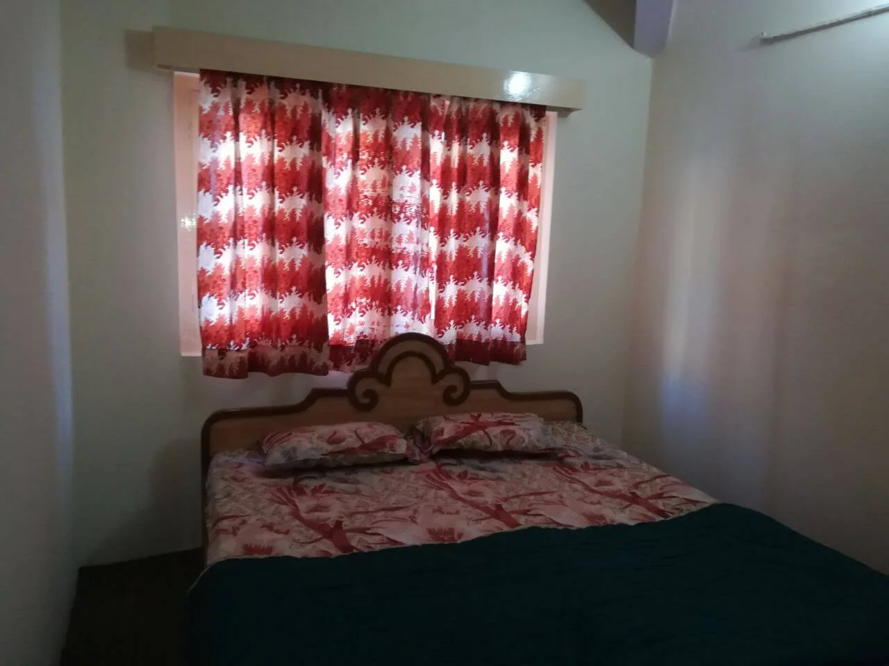 Raj Laxmi Darshan hotel Double bed