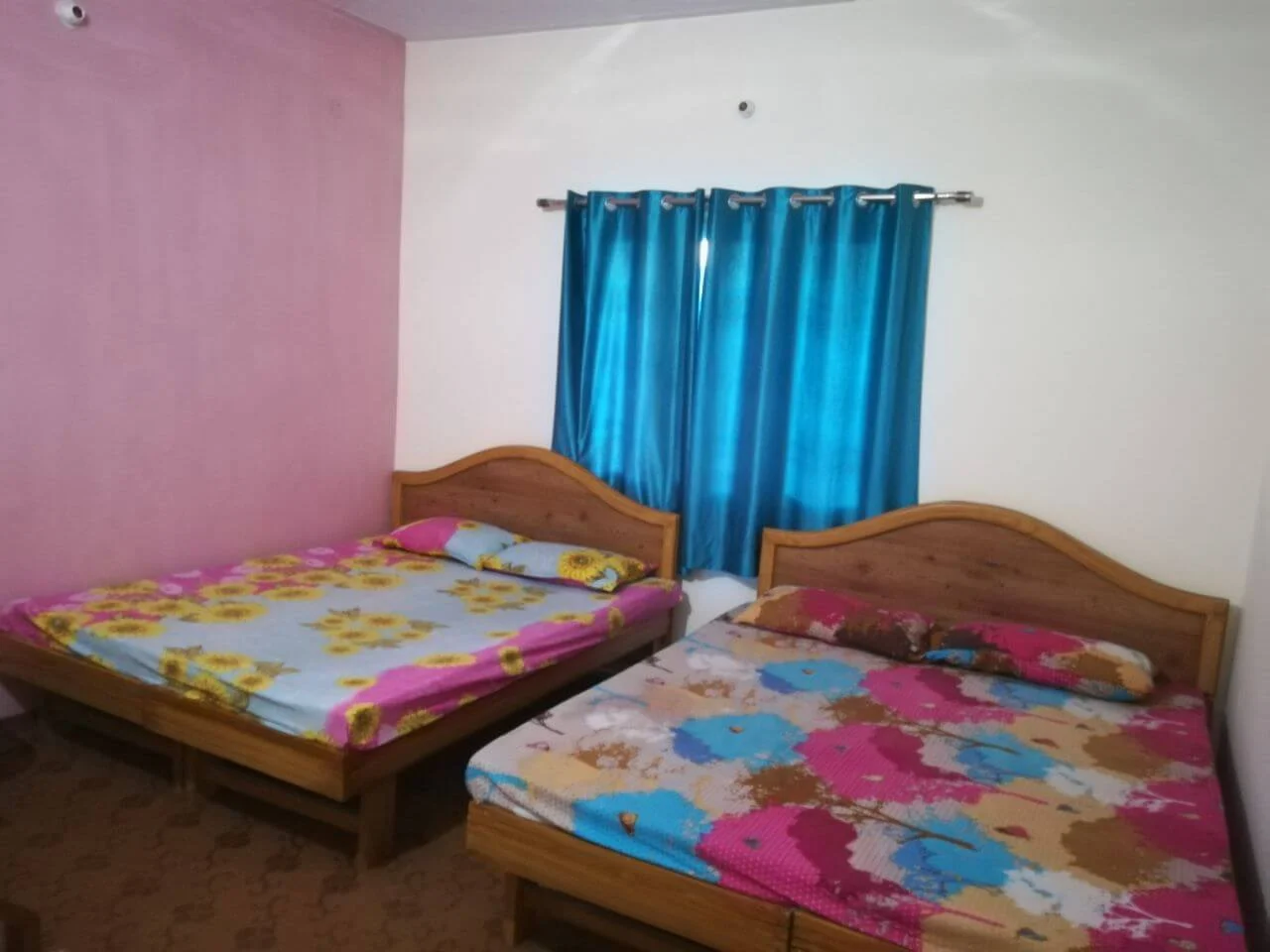 Raj Laxmi Darshan hotel Two Double bed